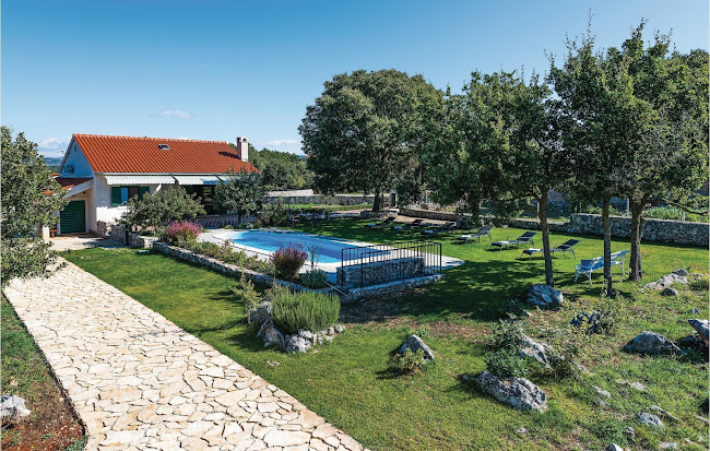 Holiday home Konjevrate - Gastronomija i ugostiteljstvo