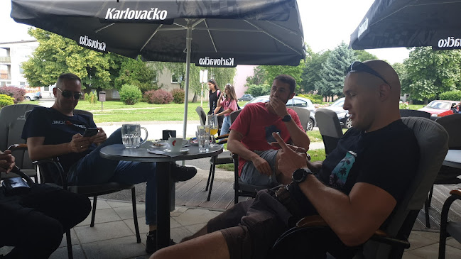 Splitska ul. 16, 32100, Vinkovci