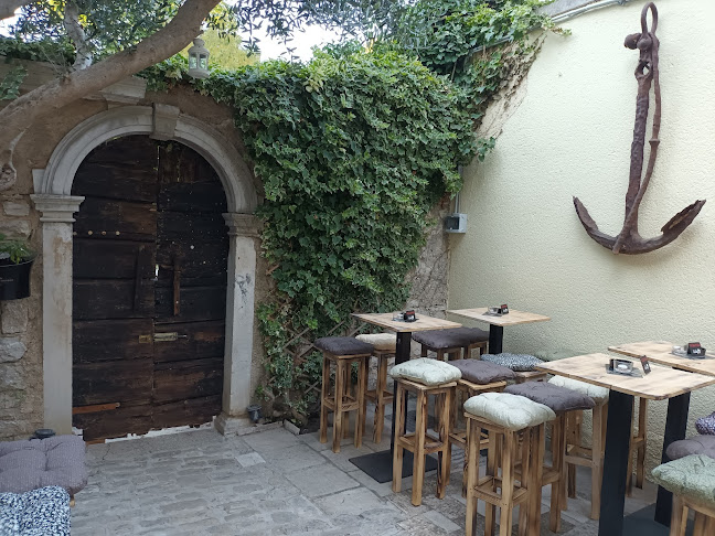 Ulixes - Gastronomija i ugostiteljstvo