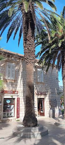 Comentarii opinii despre Vinoteka Butiga Vis