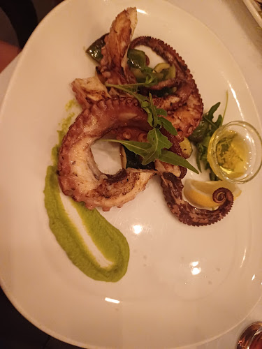 Opinii despre Reflektor - Murter în Murter - Gastronomija i ugostiteljstvo