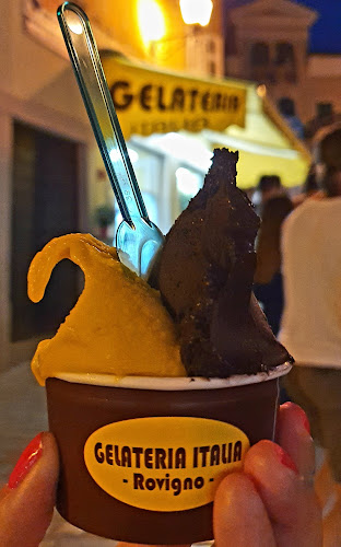 Comentarii opinii despre Gelateria Italia