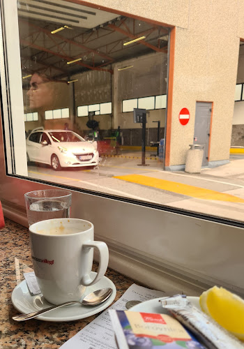 Caffe bar Lotus - Gastronomija i ugostiteljstvo