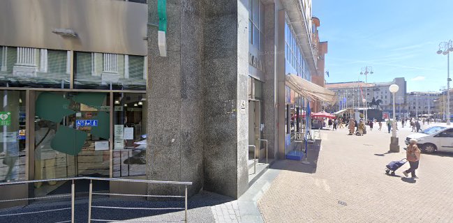 Trg bana Josipa Jelačića 3, 10000, Zagreb