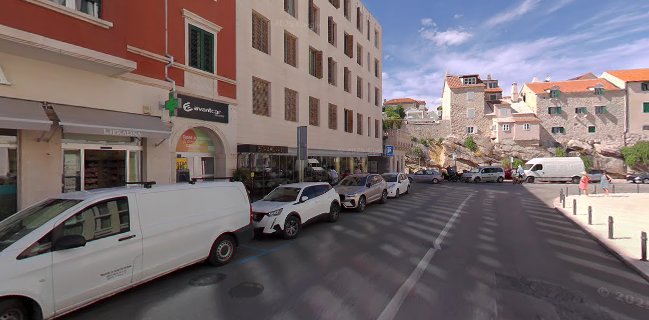 Bokamorra Pizzaurant & Cocktails