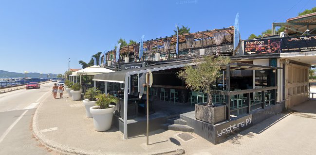 Yachting Bar & Caffe