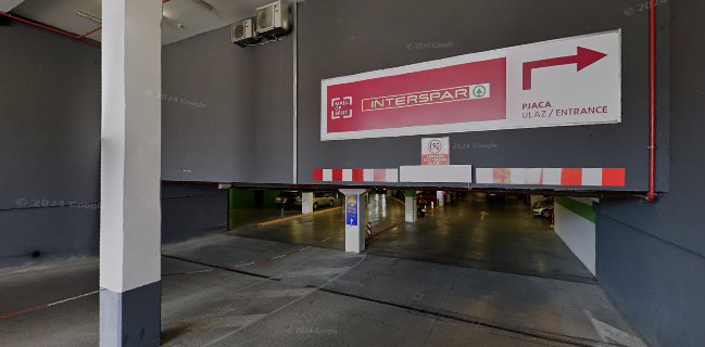 Submarine Burger - Mall Of Split