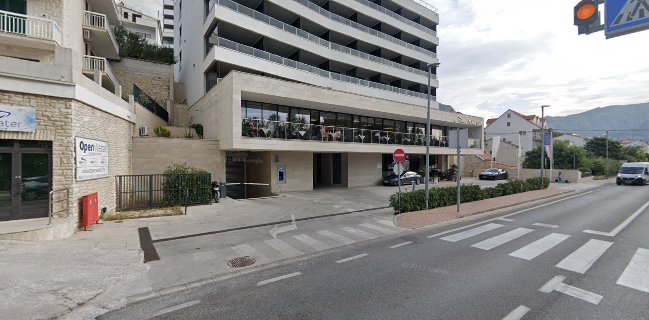 Pool bar & a la carte restaurant Sunset Duće