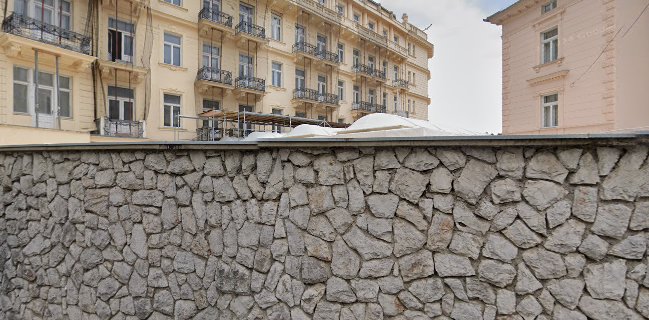 Opinii despre Cafe del Mar în Opatija - Gastronomija i ugostiteljstvo