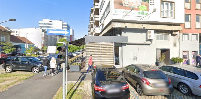 PRESS INTERNET CAFFE