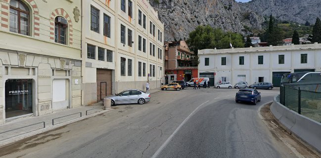 Cutty Sark Irish Pub