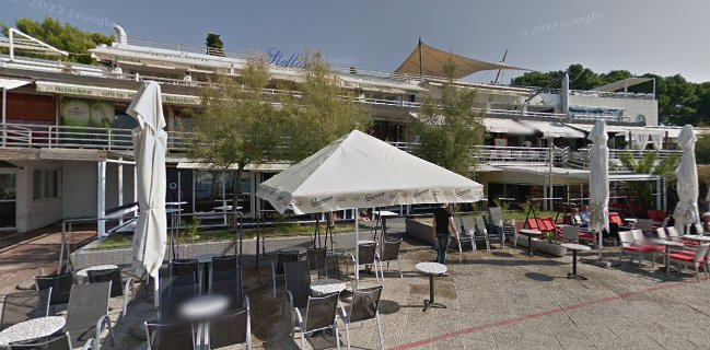 La Playa Day & Night