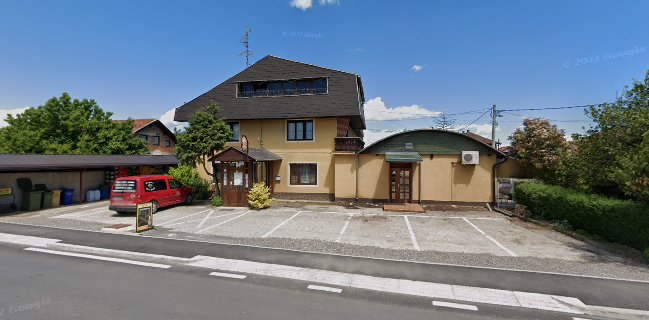 Caffe bar Crni grozd