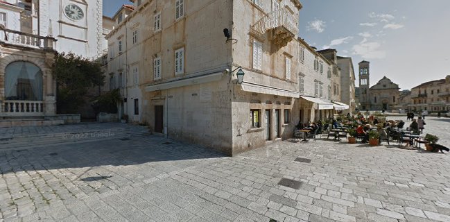 Opinii despre Sandwich&Salad Bar Hello în Hvar - Gastronomija i ugostiteljstvo