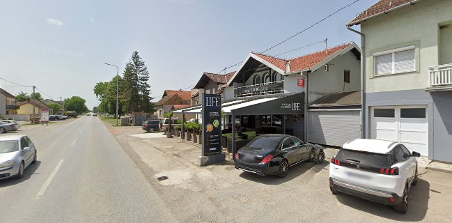 LIFE Coffee / Cocktail / Club