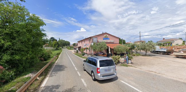 Apartments & Restaurant "Lovac"