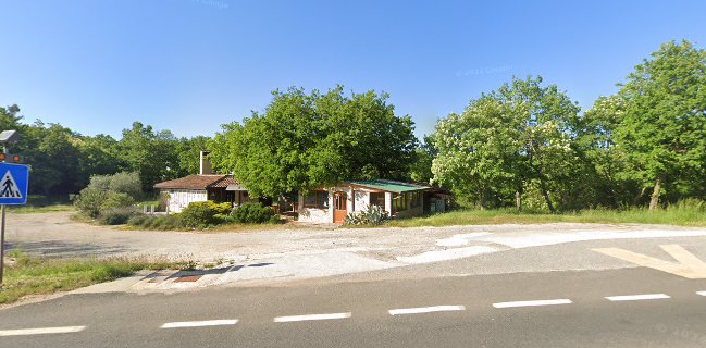 Pirates Grill Garden