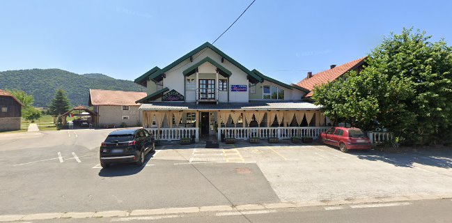 Hostel Majsić