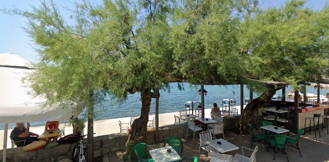 Mala Mora Restaurant & Cocktail Bar