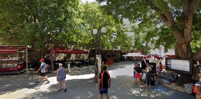 Zimska kućica Kod Poštenih