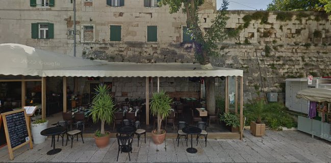 Ul. Petra Kružića 6, 21000, Split