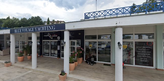 Bussola ACI Marina Ičići