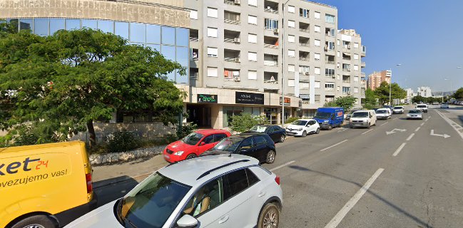 The Harp Split Irish Pub
