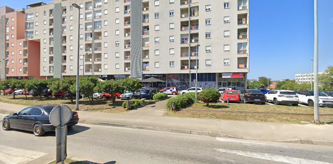 Kambera's bar gin & coffee