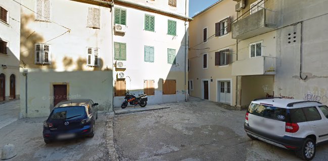 Zlatni Kutić Café Bar