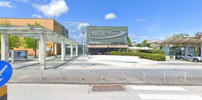 Caffe bar Living Room Hoto