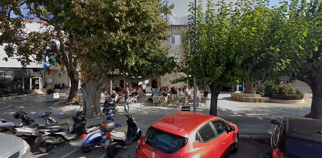 Makarska szep utcaja