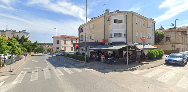 Caffe bar "Cinderella"