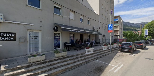 Caffe bar “Mala kavana”