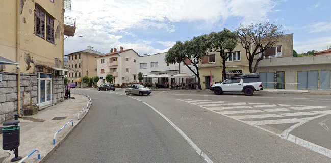 Opinii despre Slastičarnica Zvončarnica în Matulji - Gastronomija i ugostiteljstvo