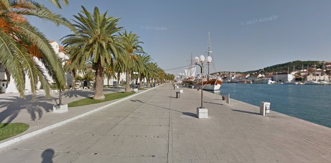 Obala bana Berislavića 15, 21220, Trogir, Hrvatska